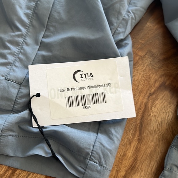 Zyia jacket brand new! - Picture 5 of 5